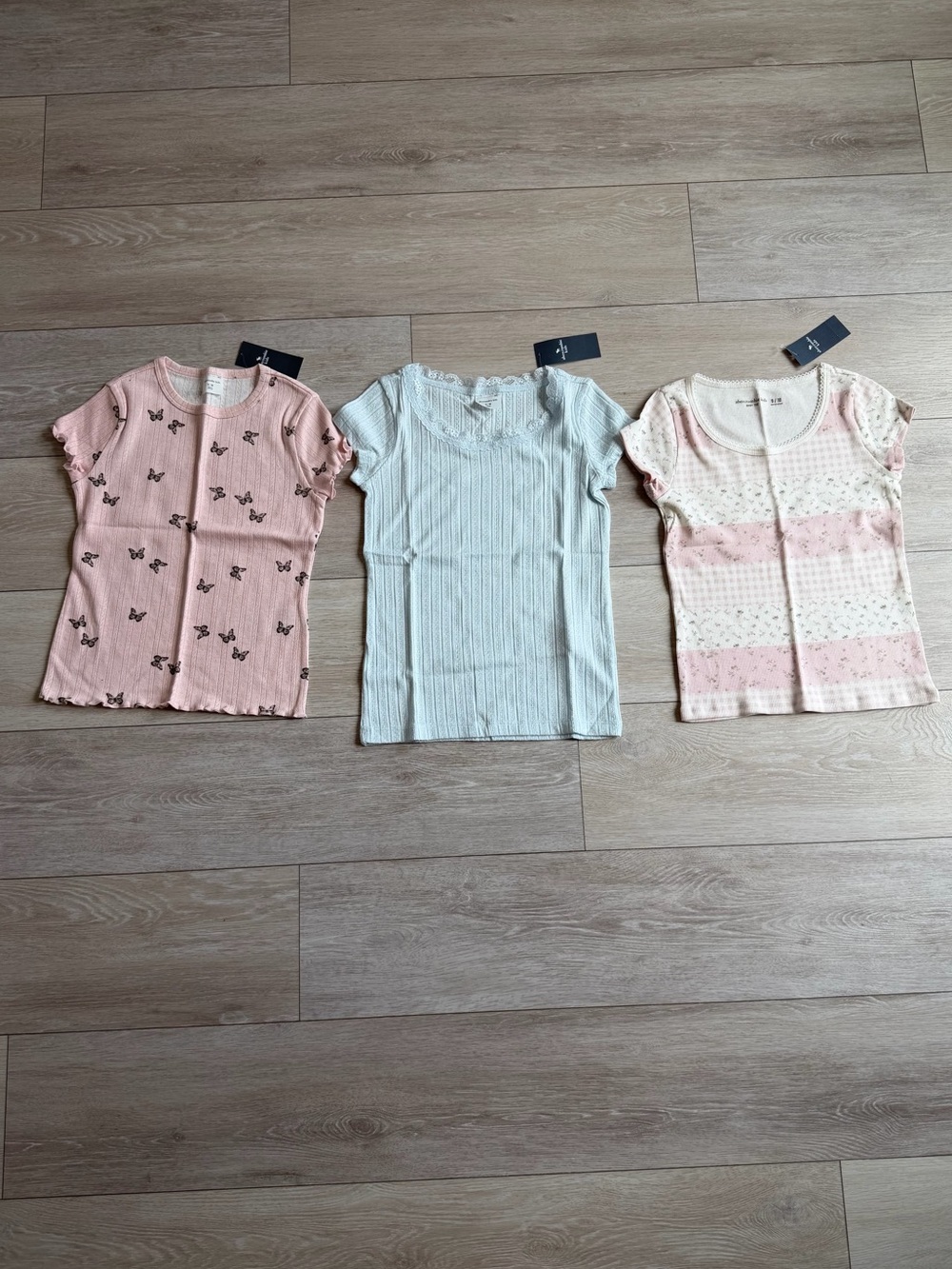 Abercrombie kids girls short sleeve shirts size 9 / 10